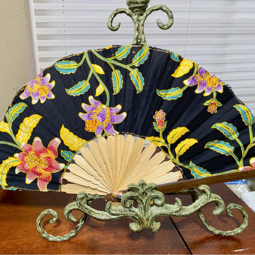 Silk Fabric Bamboo Fan